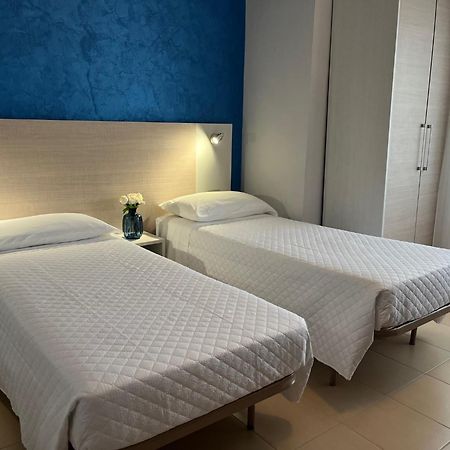 רימיני Hotel Le Ali מראה חיצוני תמונה