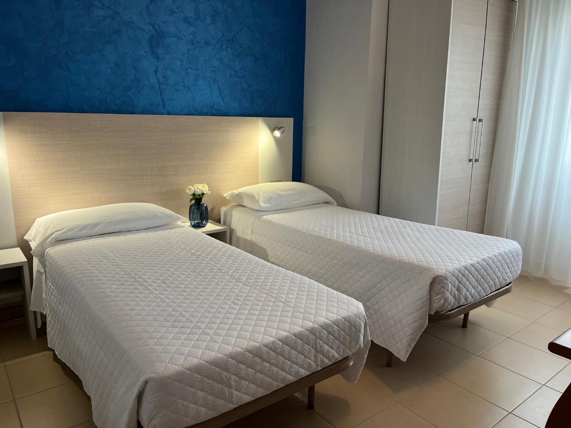 רימיני Hotel Le Ali מראה חיצוני תמונה