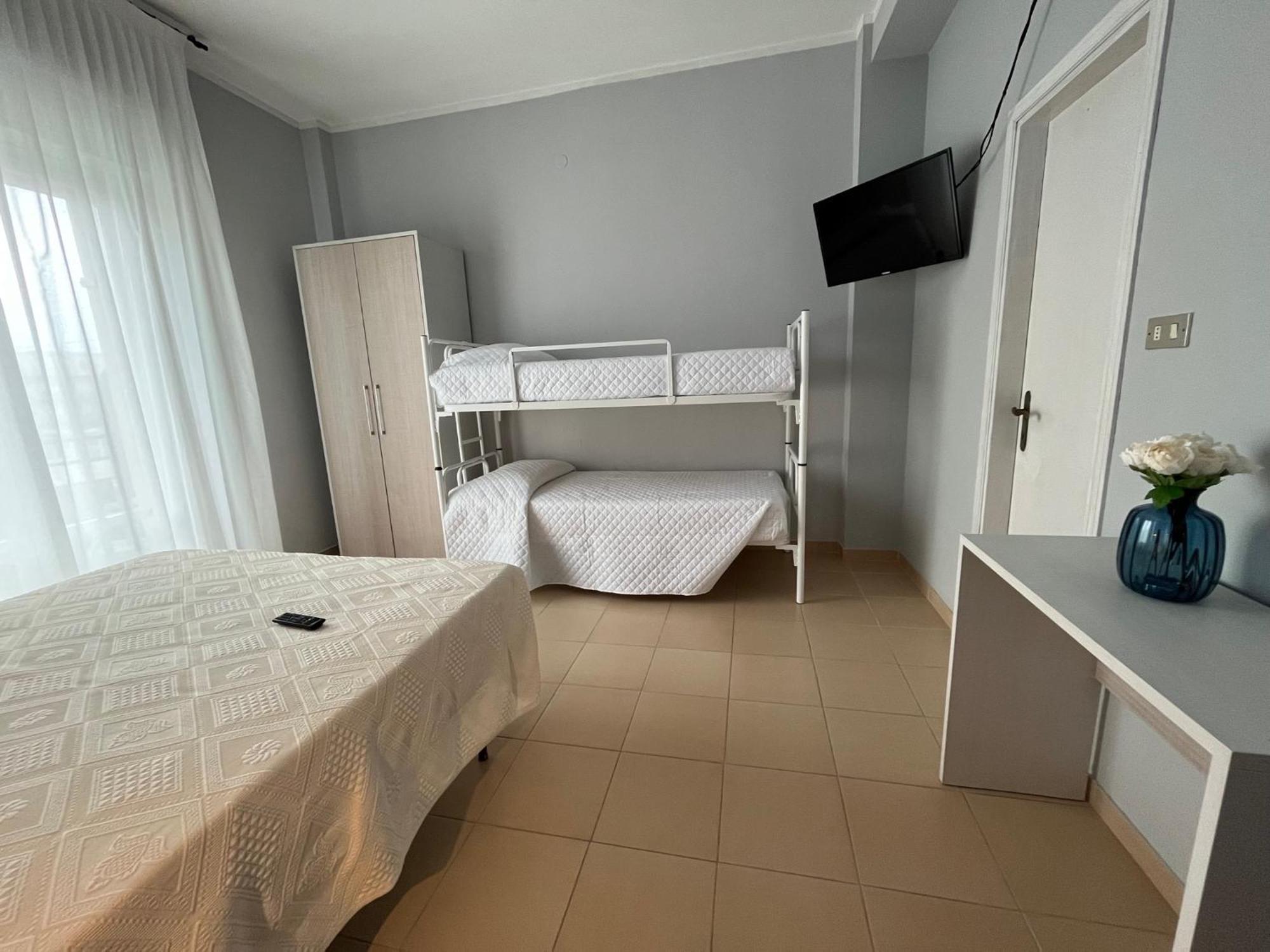 רימיני Hotel Le Ali מראה חיצוני תמונה